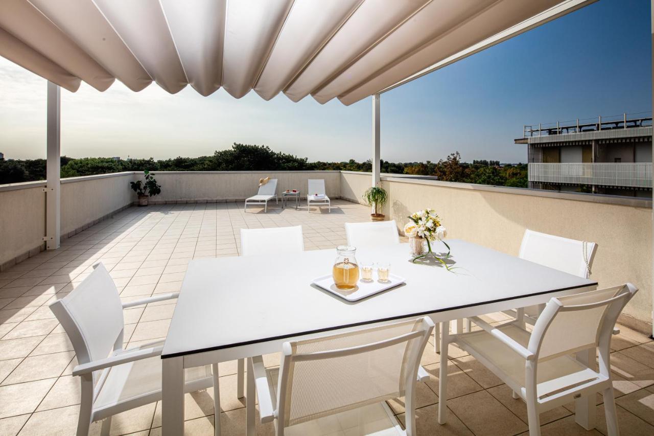 Residence Airone ลินญาโน ซับเบียโดโร ภายนอก รูปภาพ