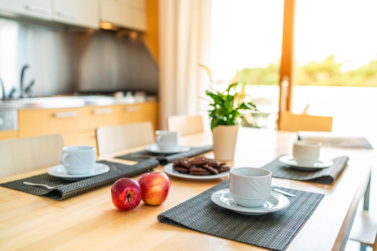 Residence Airone ลินญาโน ซับเบียโดโร ภายนอก รูปภาพ
