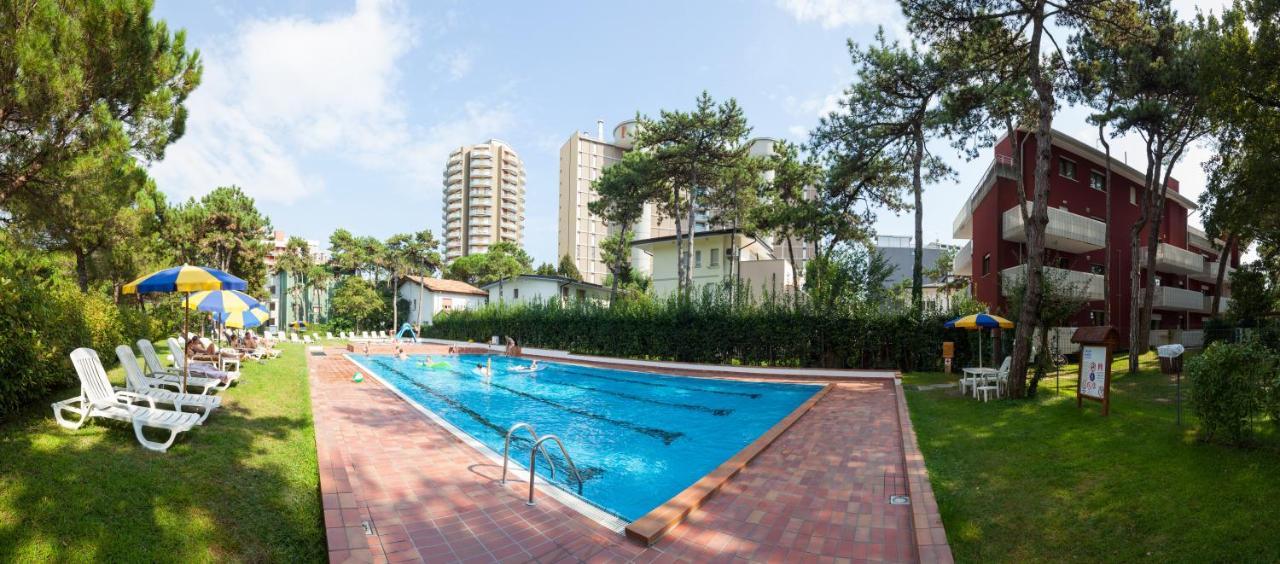 Residence Airone ลินญาโน ซับเบียโดโร ภายนอก รูปภาพ